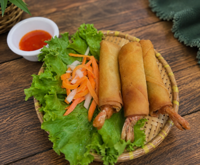 Rocket Shrimp Rolls (3pcs) - Tom Hoa Tien.