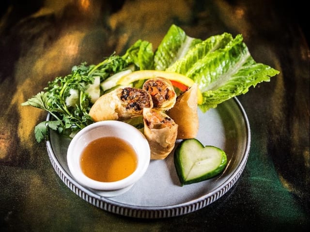 SK Spring Rolls (2pcs) - Chicken.
